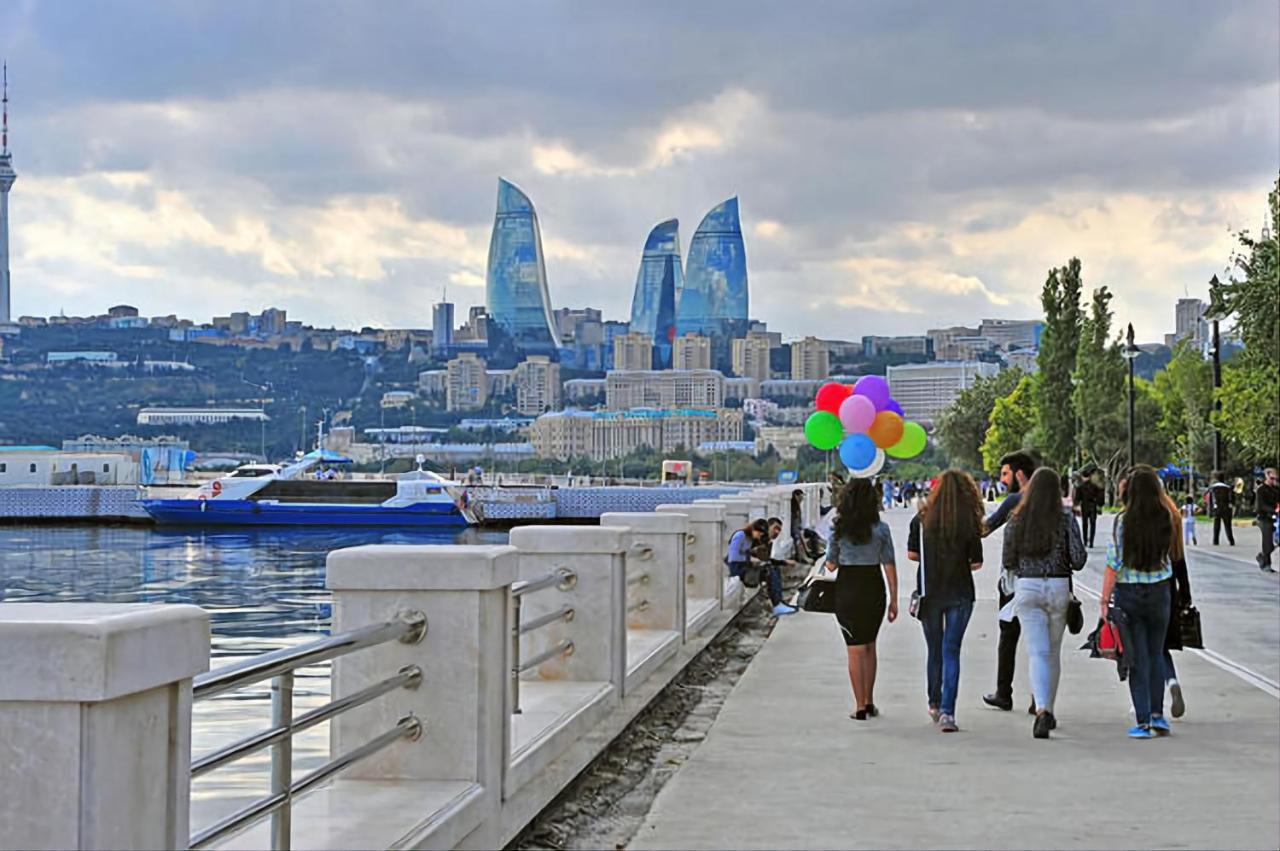 La Villa Hotel Old Baku Exterior photo